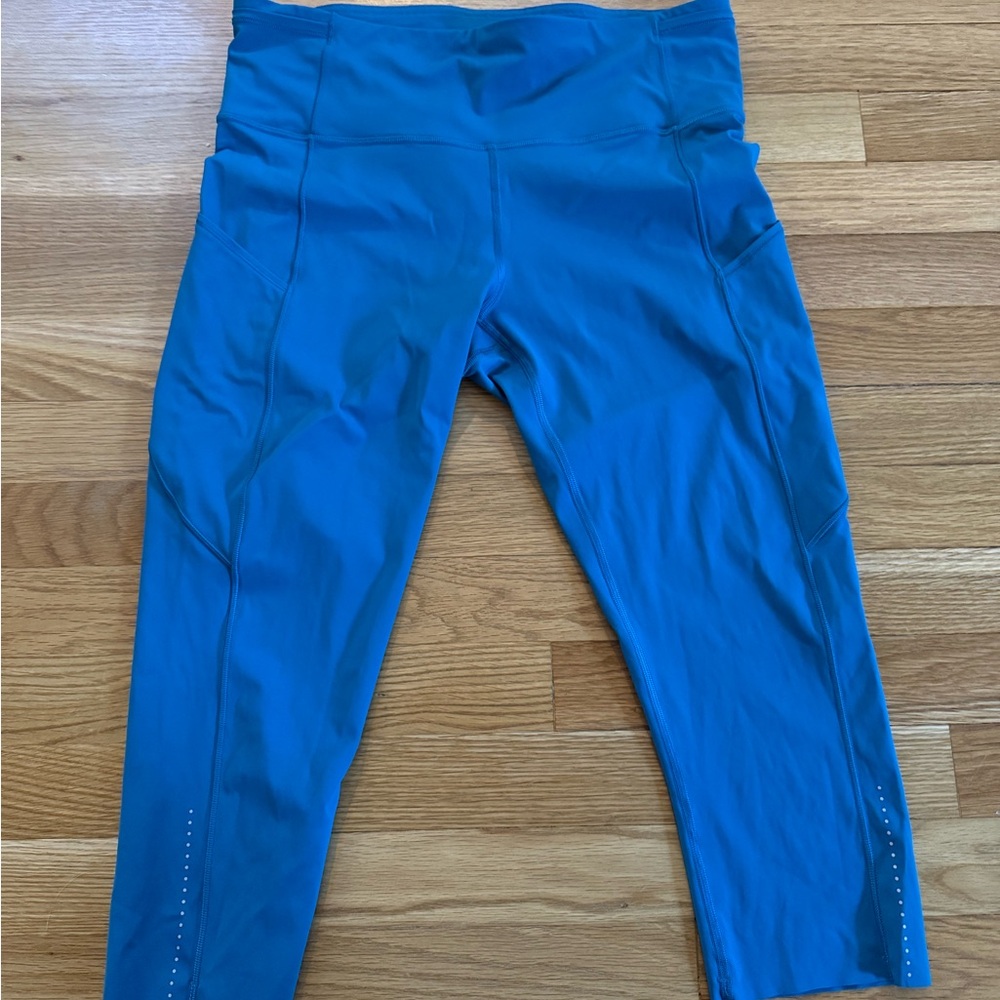 Lululemon Fast and Free Crop 19” running leggings with pockets